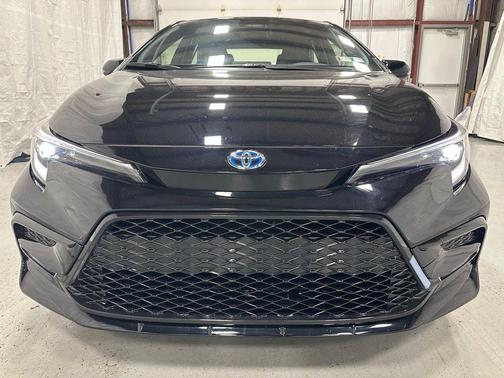 2025 Toyota Corolla Hybrid SE