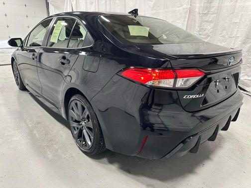 2025 Toyota Corolla Hybrid SE