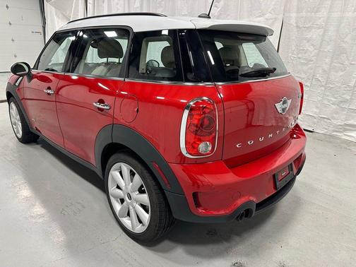 Blazing Red Metallic 2014 MINI Countryman Cooper S