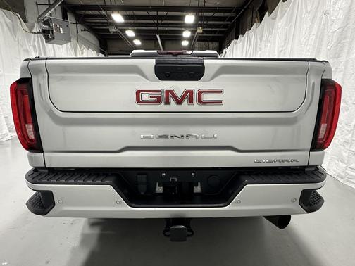 2021 GMC Sierra 2500 Denali