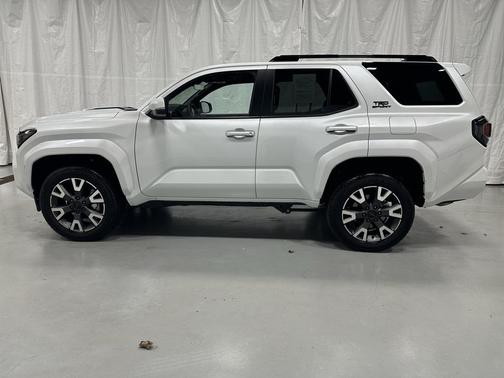 2025 Toyota 4Runner TRD Sport