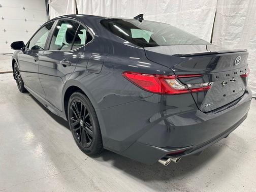 Underground 2026 Toyota Camry SE