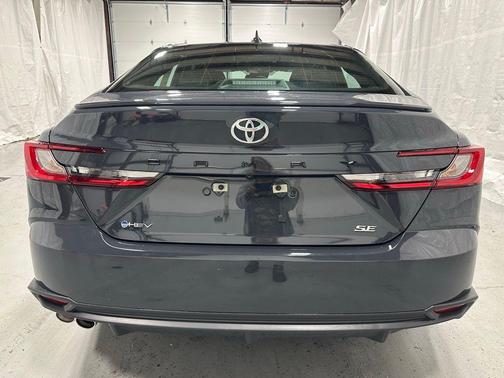 Underground 2026 Toyota Camry SE