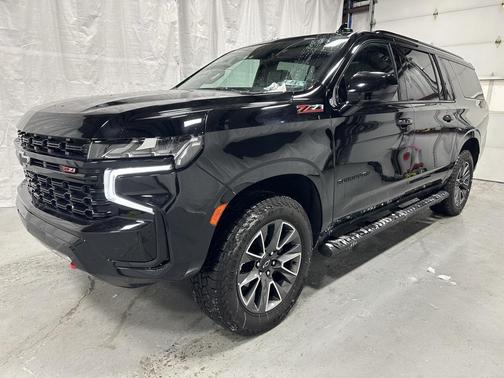 2023 Chevrolet Suburban 4WD Z71