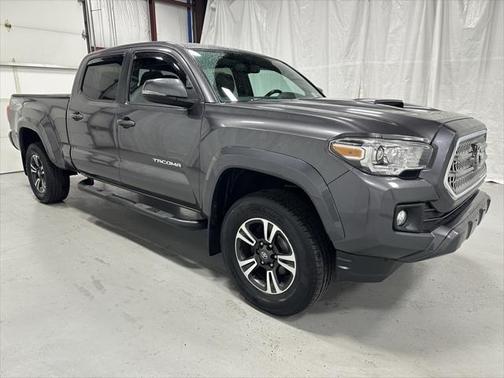 2016 Toyota Tacoma TRD Sport