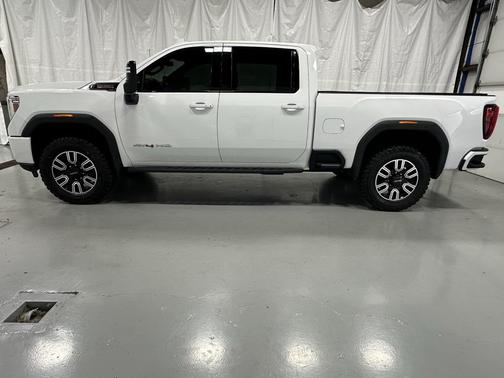 2022 GMC Sierra 2500 AT4