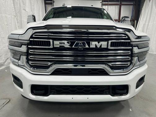 2025 RAM 2500 Laramie Crew Cab 4x4 6'4' Box