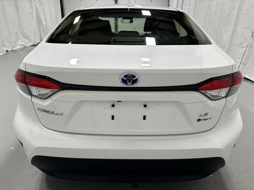 2025 Toyota Corolla Hybrid LE