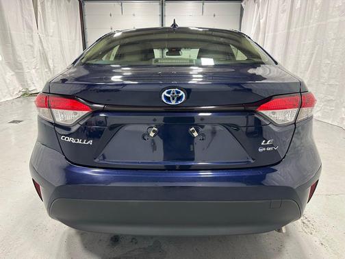 2025 Toyota Corolla Hybrid LE