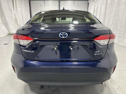 2025 Toyota Corolla Hybrid LE