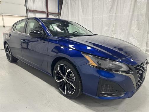 2024 Nissan Altima SR FWD