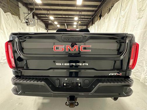 2022 GMC Sierra 2500 AT4
