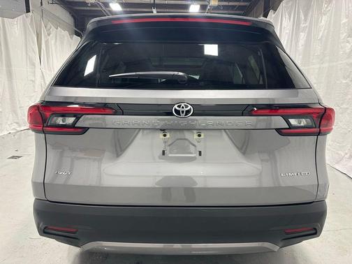 2025 Toyota Grand Highlander Limited
