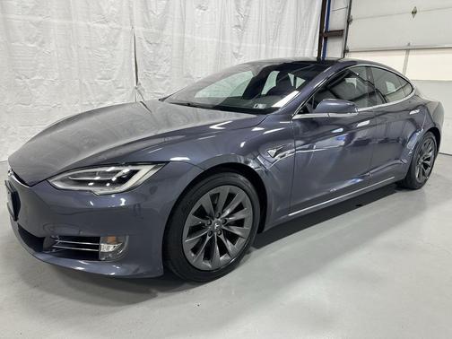 2020 Tesla Model S Long Range Plus
