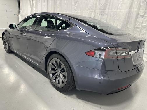 2020 Tesla Model S Long Range Plus