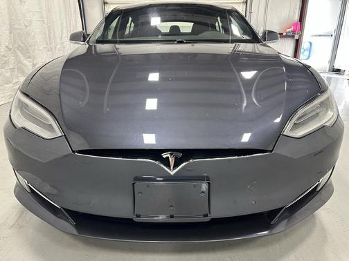 2020 Tesla Model S Long Range Plus