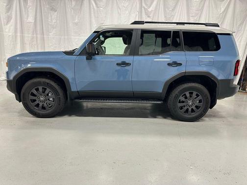 2025 Toyota Land Cruiser Base