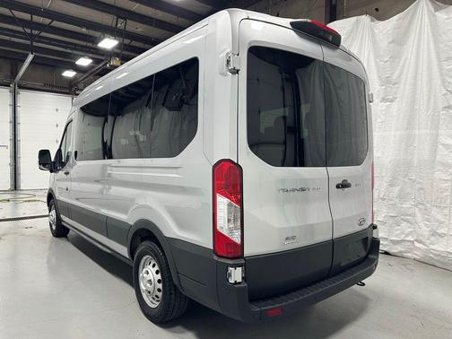 2025 Ford Transit-350 XLT