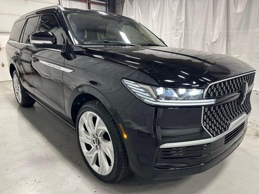 2025 Lincoln Navigator Reserve