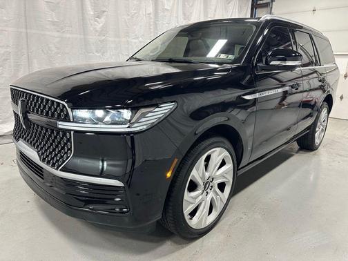 2025 Lincoln Navigator Reserve