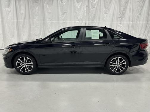 2025 Volkswagen Jetta 1.5T Sport