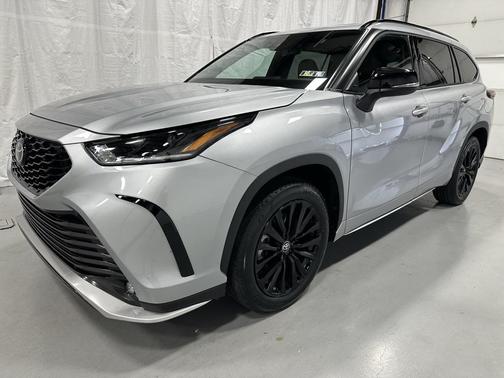 2025 Toyota Highlander XSE