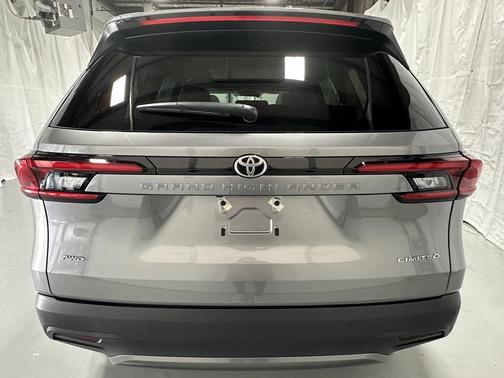 2025 Toyota Grand Highlander Limited