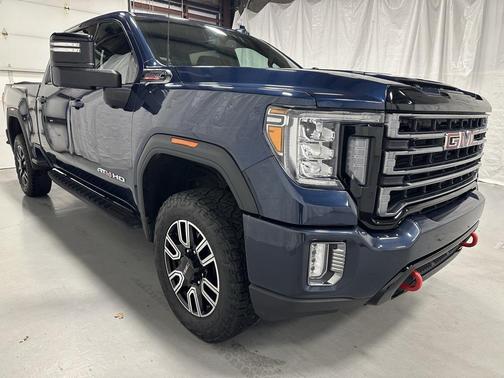 2022 GMC Sierra 2500 AT4