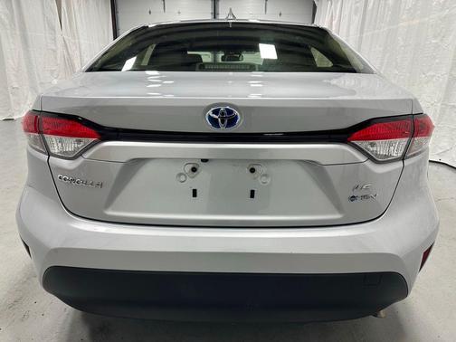 2025 Toyota Corolla Hybrid LE