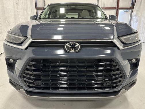 2025 Toyota Grand Highlander Limited