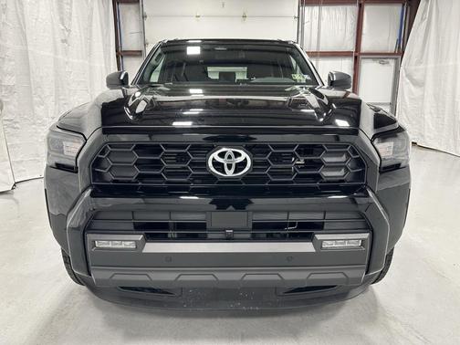 2025 Toyota 4Runner TRD Off Road