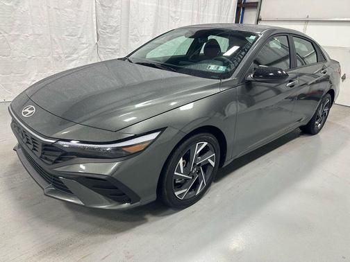 2025 Hyundai ELANTRA Sport