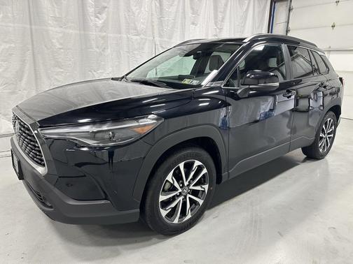 2024 Toyota Corolla Cross XLE