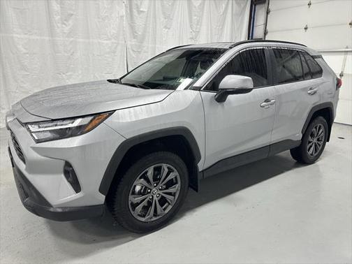 2023 Toyota RAV4 Hybrid XLE Premium