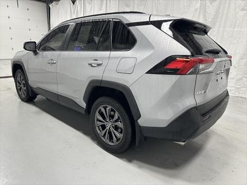 2023 Toyota RAV4 Hybrid XLE Premium