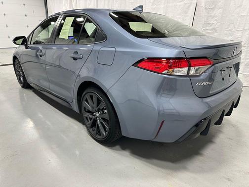 2025 Toyota Corolla Hybrid SE
