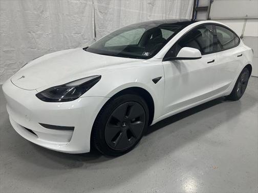 2023 Tesla Model 3 Standard Range