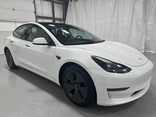 2023 Tesla Model 3 Standard Range