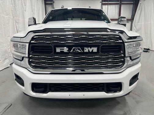 2024 RAM 2500 Limited Crew Cab 4x4 6'4' Box