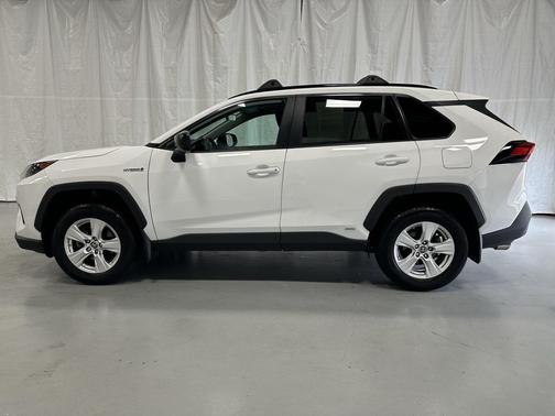2021 Toyota RAV4 Hybrid LE