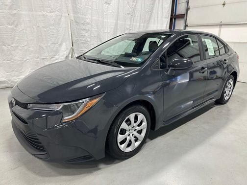 Underground 2025 Toyota Corolla LE