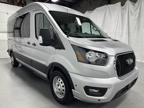 2024 Ford Transit-350 XLT