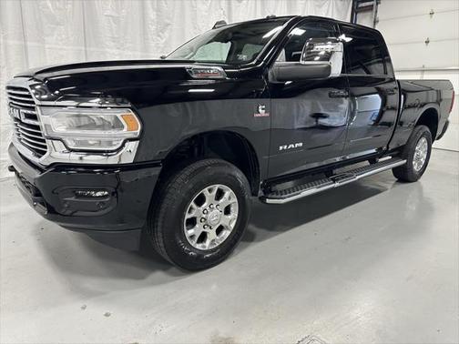 2024 RAM 3500 Laramie Crew Cab 4x4 6'4' Box
