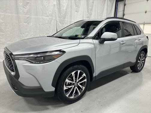 2024 Toyota Corolla Cross XLE