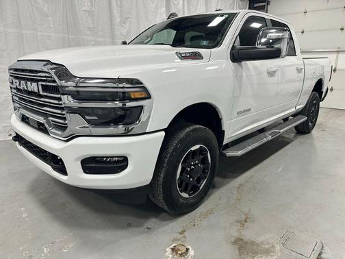 2025 RAM 2500 Laramie Crew Cab 4x4 6'4' Box
