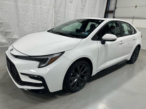 2025 Toyota Corolla SE