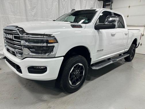 2025 RAM 2500 Laramie Crew Cab 4x4 6'4' Box