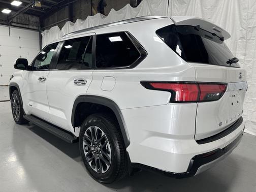 2025 Toyota Sequoia Limited