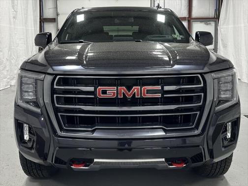2024 GMC Yukon 4WD AT4