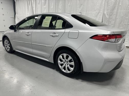 2025 Toyota Corolla Hybrid LE